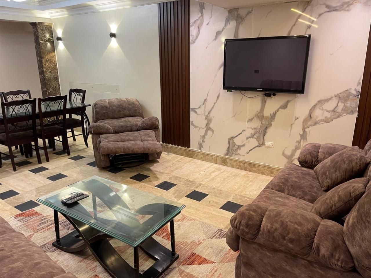 Tohfa Luxury