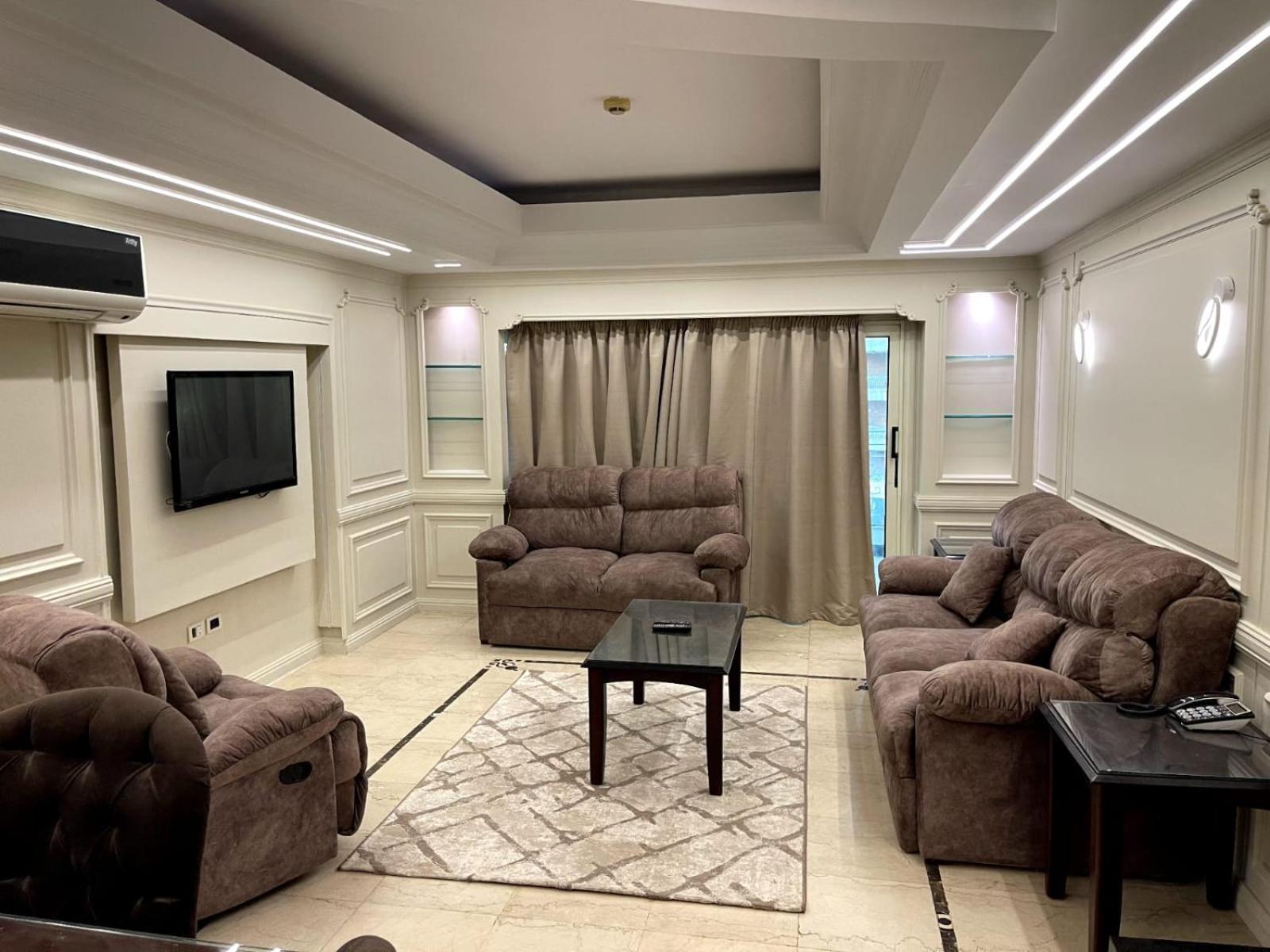 Tohfa Luxury * Каїр