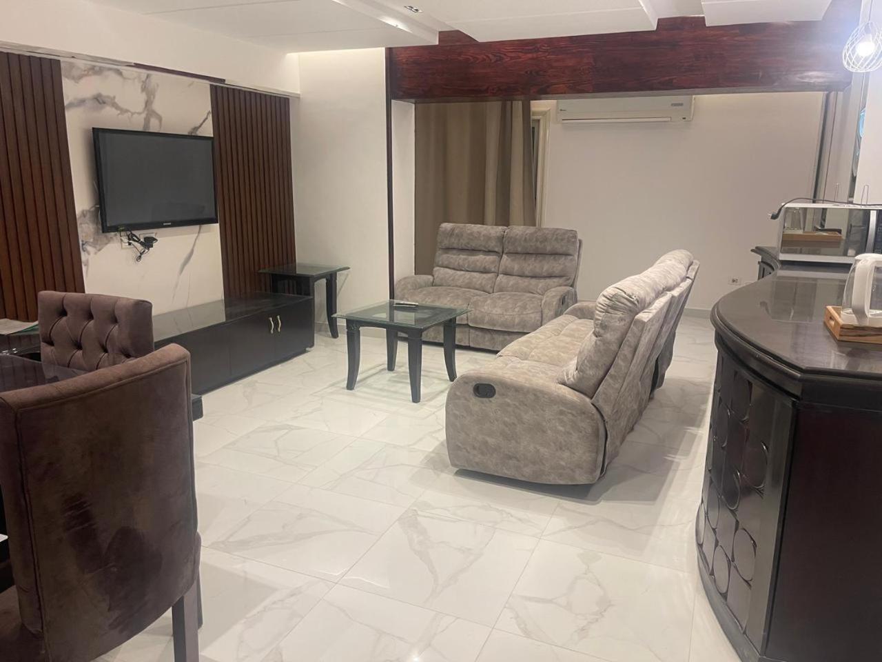 Апартаменти Tohfa Luxury Каїр