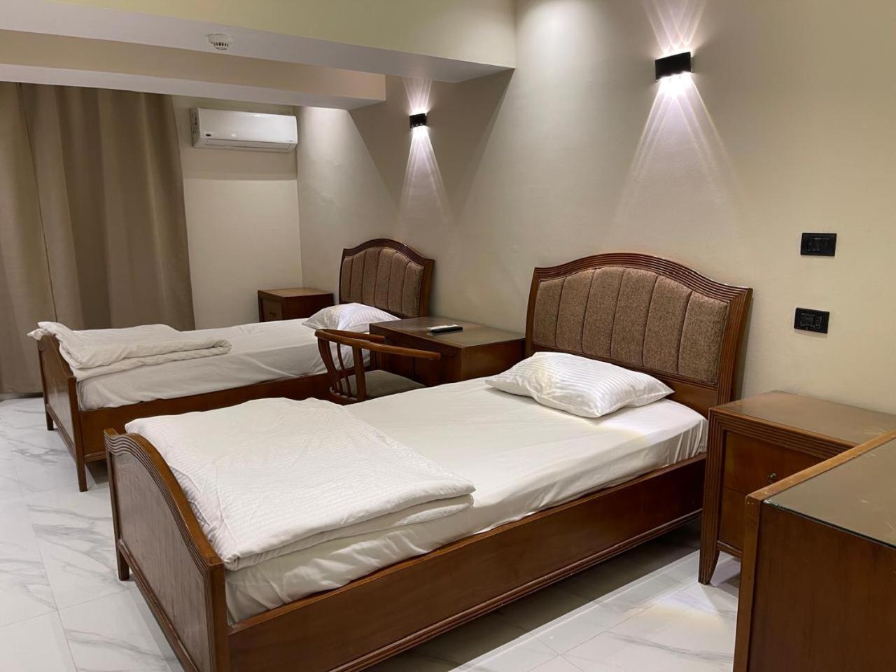Апартаменти Tohfa Luxury